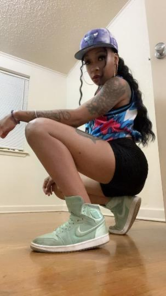 Profile picture 1