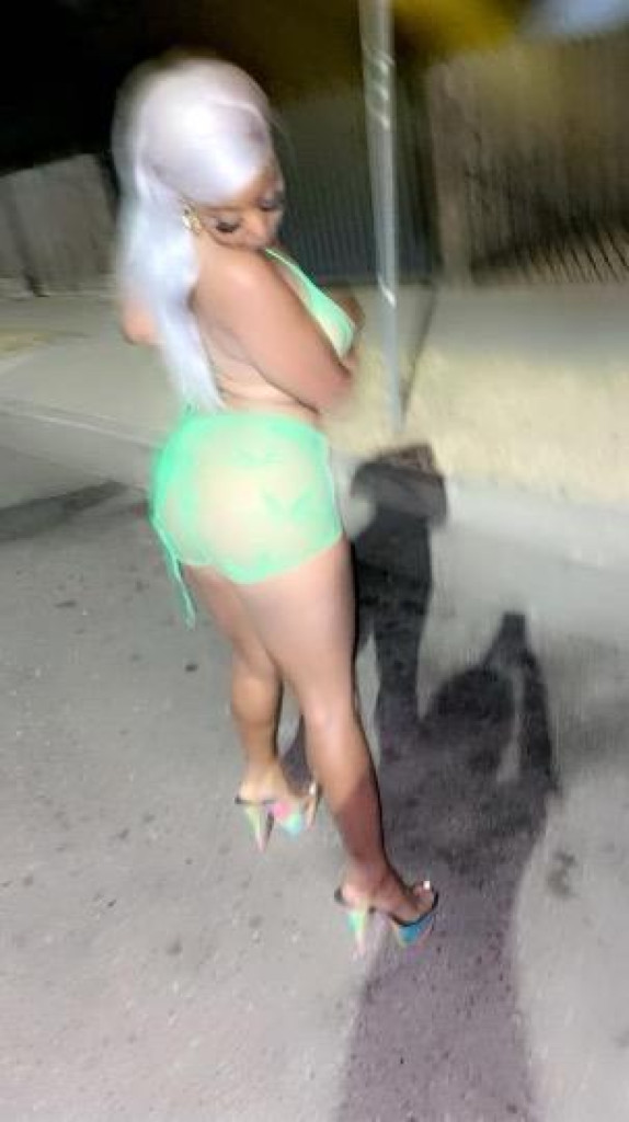 Profile picture 1