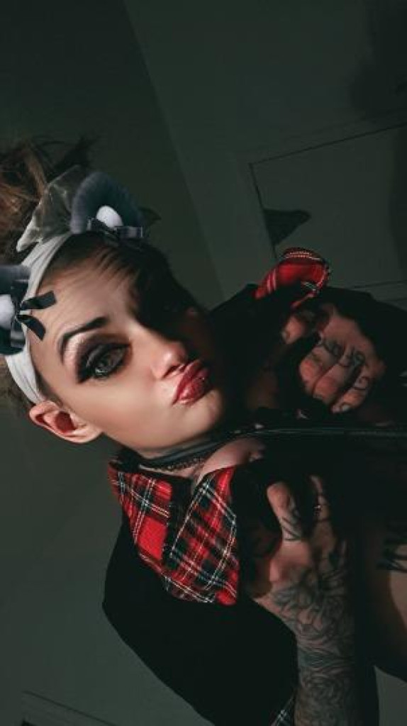 Profile picture 1