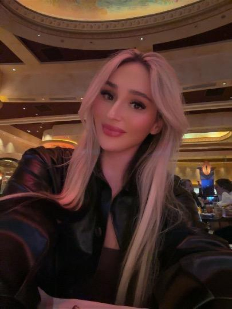 Profile picture 1