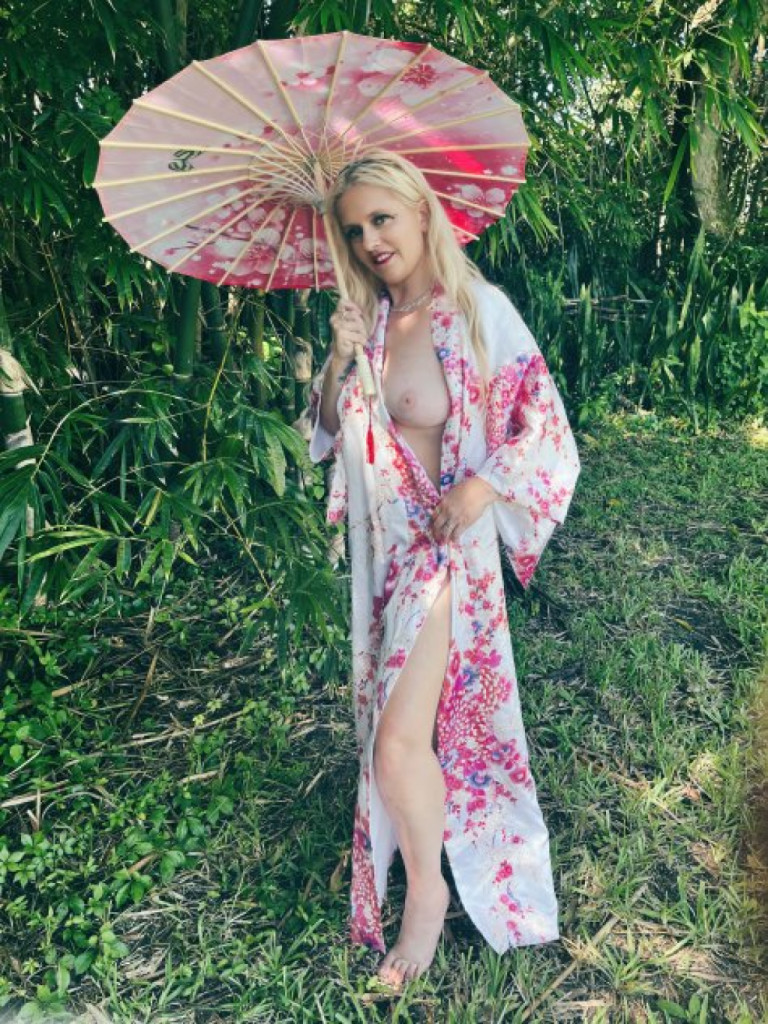 Profile picture 1